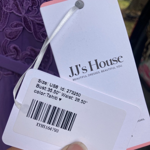 Mother of the bride dress, tea length, NWT, size 8 - Picture 4 of 4